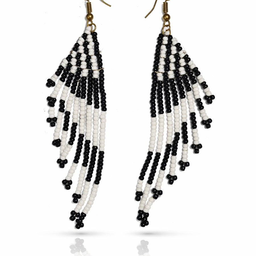 Tofauti - boucles d'oreille pendantes en perles noir et blanc