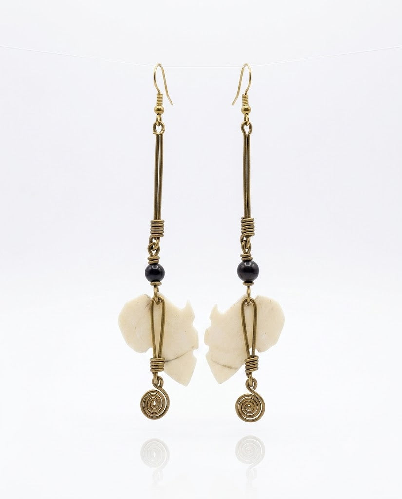 Boucles d'oreille Tone - disque en corne de buffle claire