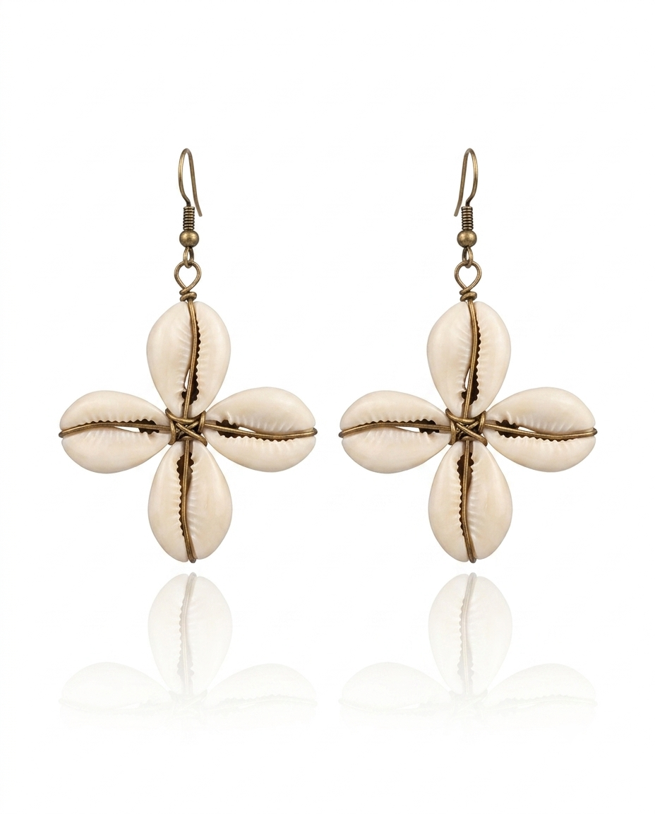 Boucles d'oreille Ua - fleur de cauris, fil bronze